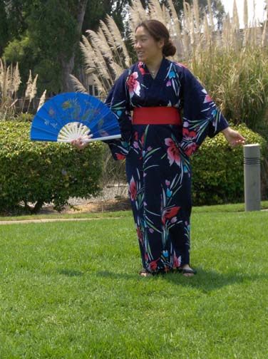 [Kimono2.jpg]
