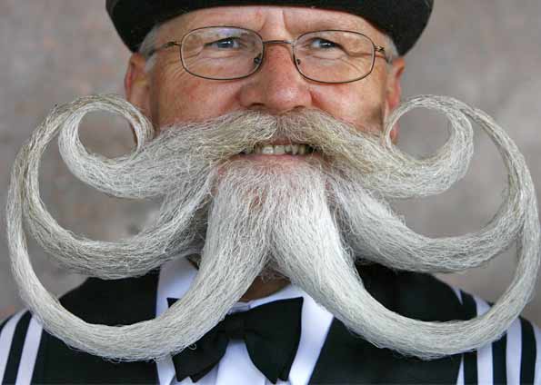 [barba+e+bigode.jpg]