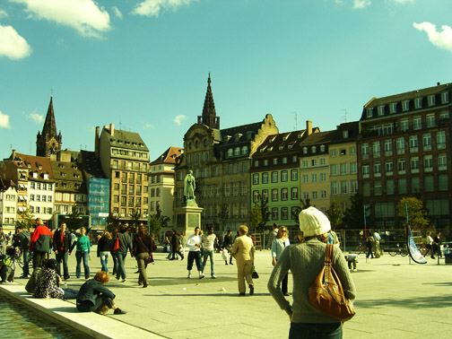 [Strasbourg+square.jpg]