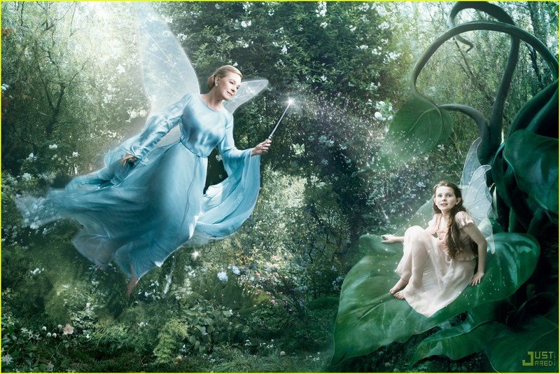 [Julie+Andrews+as+Blue+fairy.jpg]