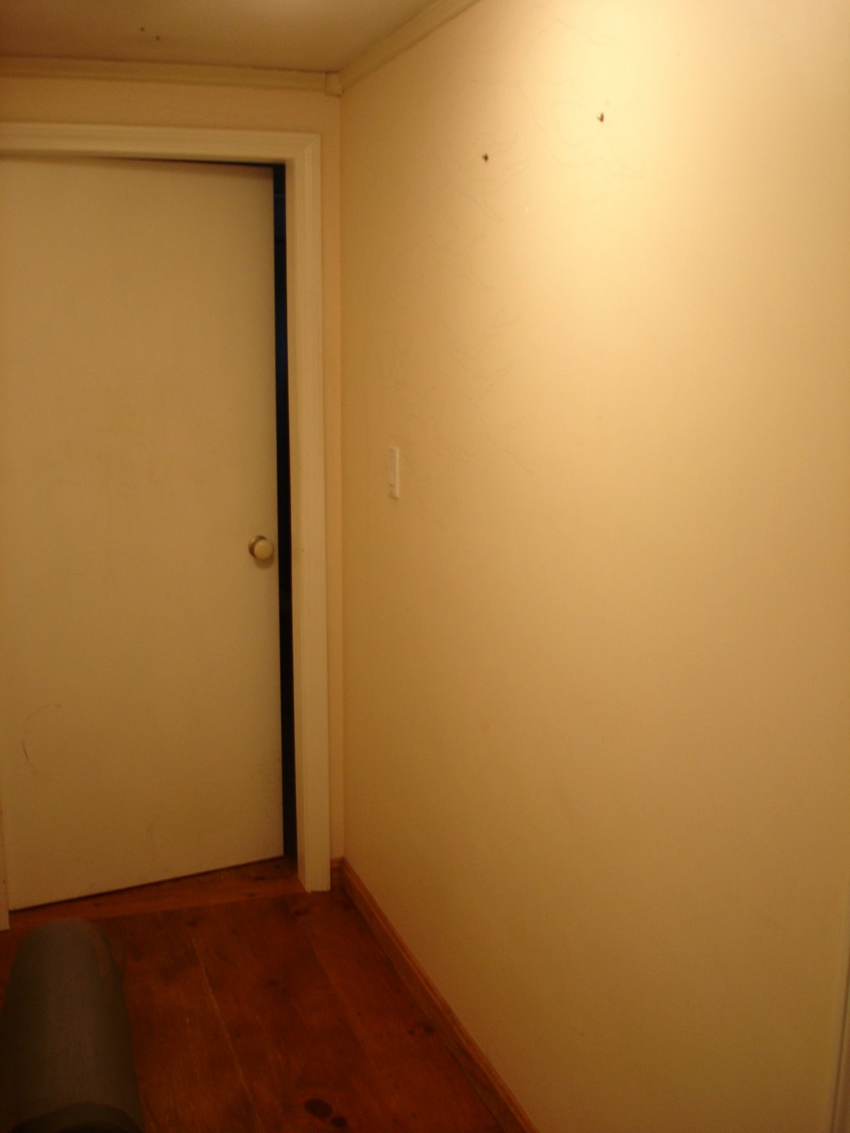 [hallway+before.jpg]