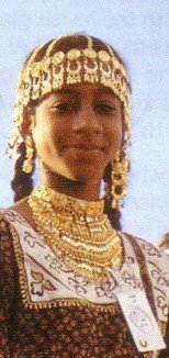 [gold+arab+headdress.jpg]