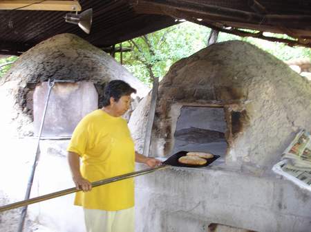 [bread+ovens+Mexico.JPG]