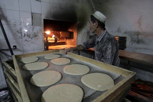 [Palestinian+Bread+Oven.jpg]