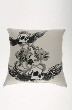 [skeleton+pillow.jpg]