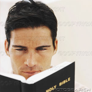 [leitura-biblia-~-249084sdc.jpg]