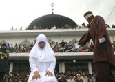 [caning-in-aceh.jpg]