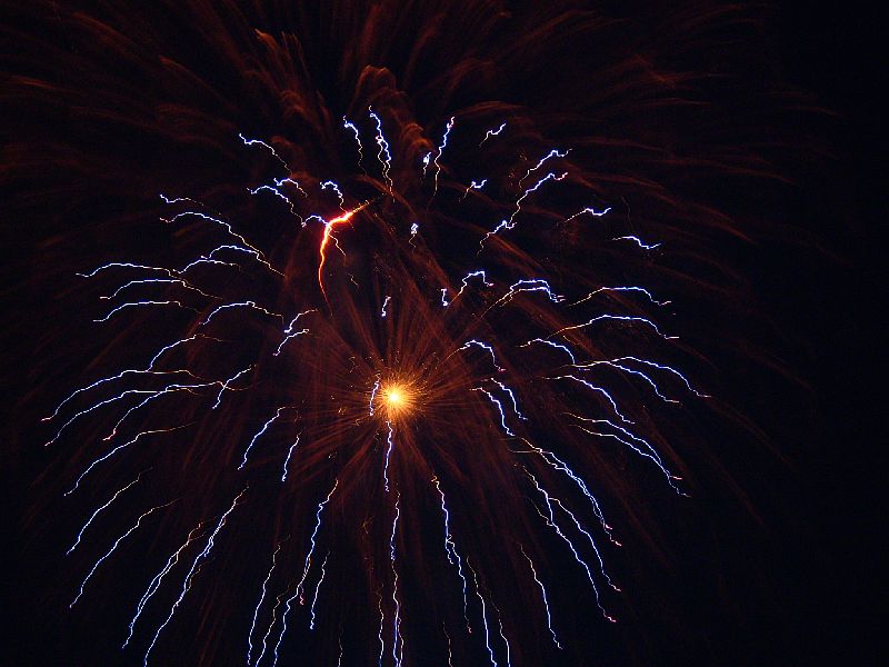 [Fireworks+08+006.JPG]