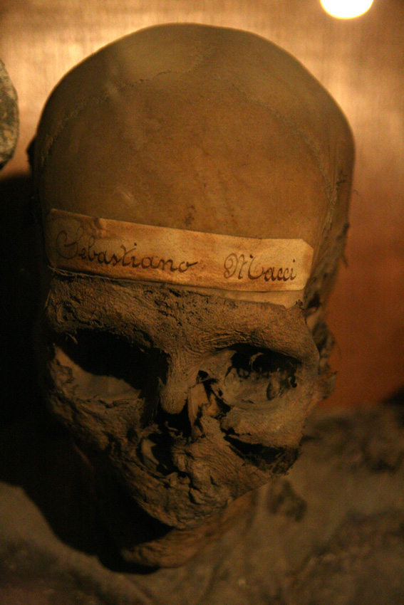 [mummie+IMG_1777.jpg]