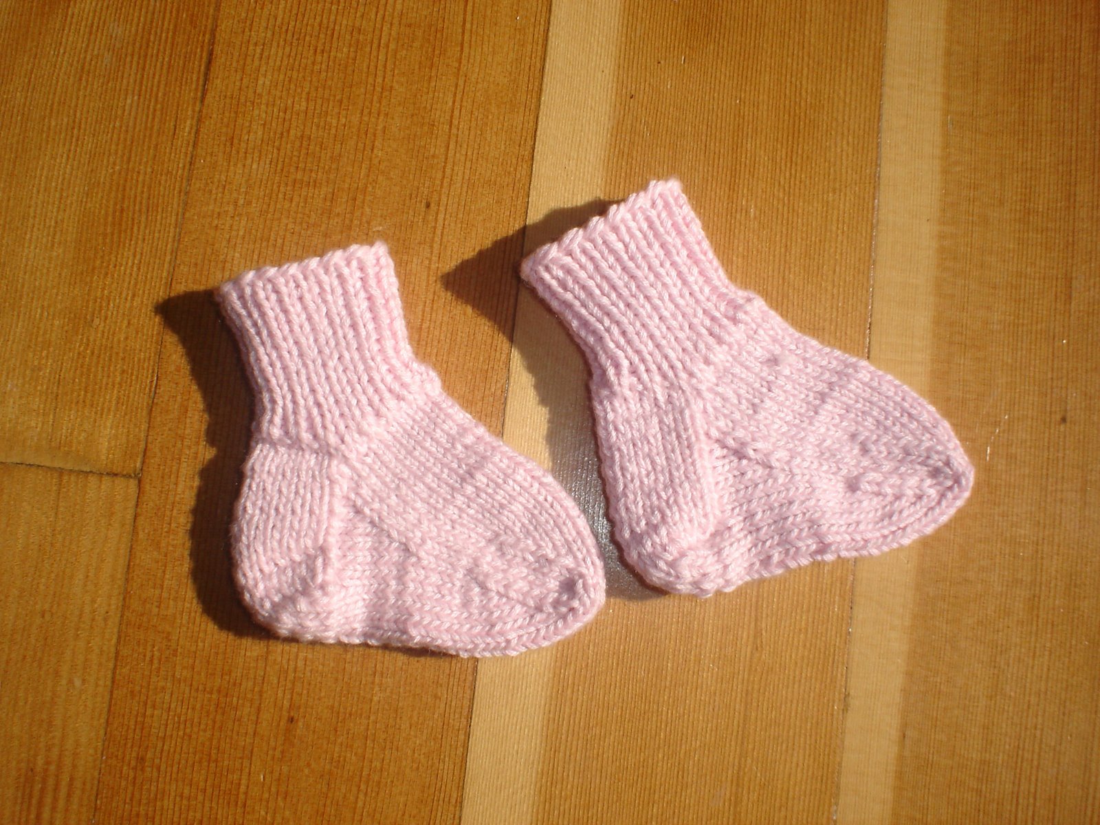 [Abby's+First+Socks+001.jpg]
