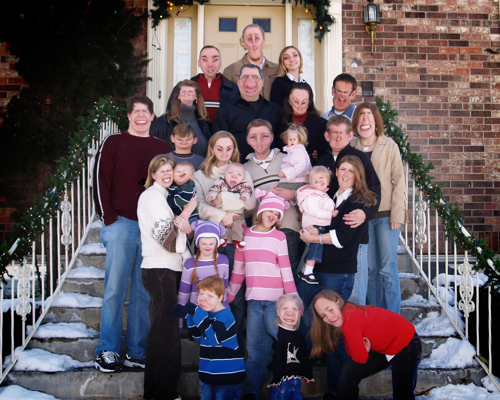 [Family+picture+door+revised!.jpg]