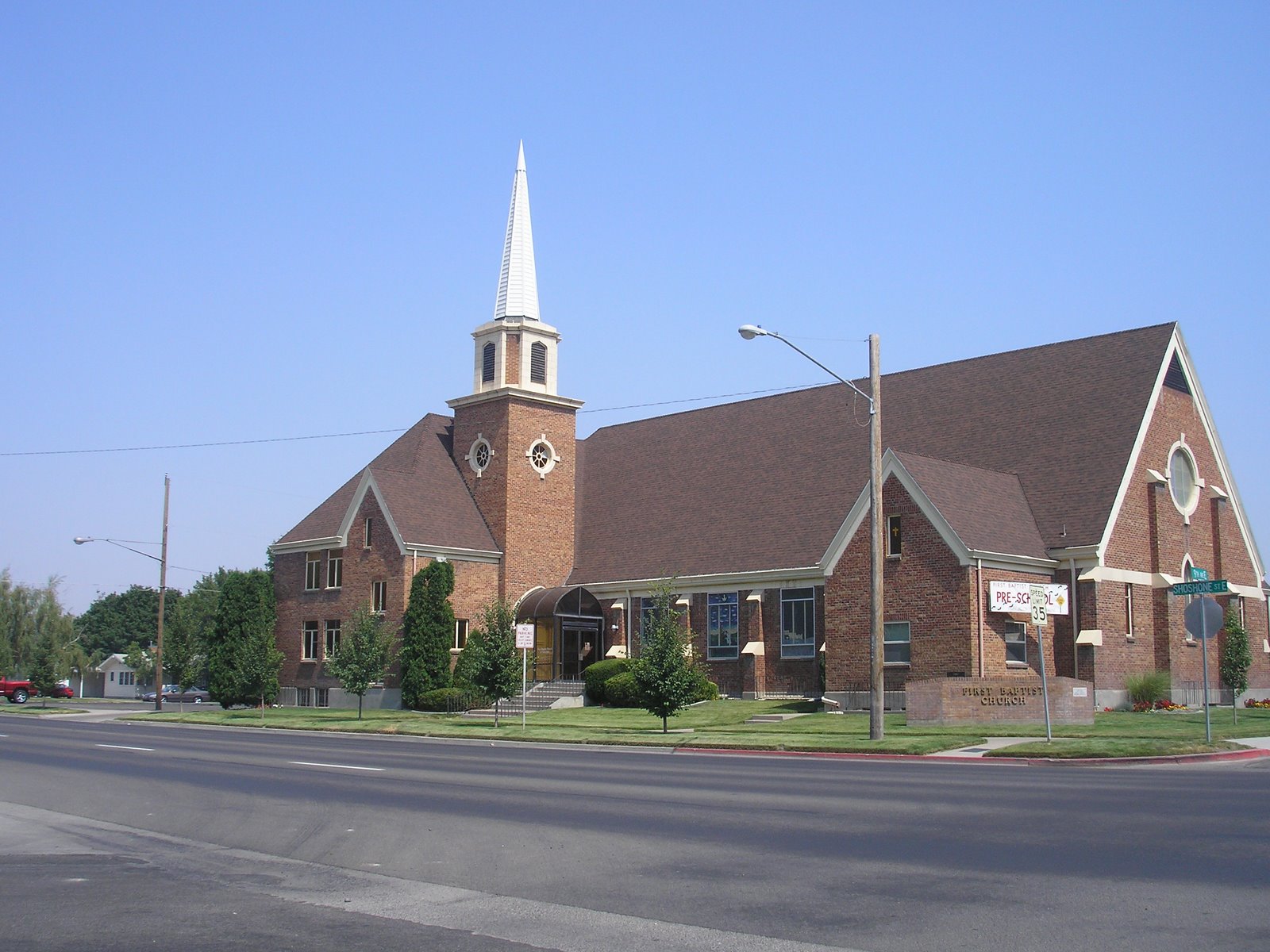 [First+Baptist+Church.JPG]