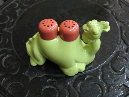 [green+camel+by+slushy..jpg]