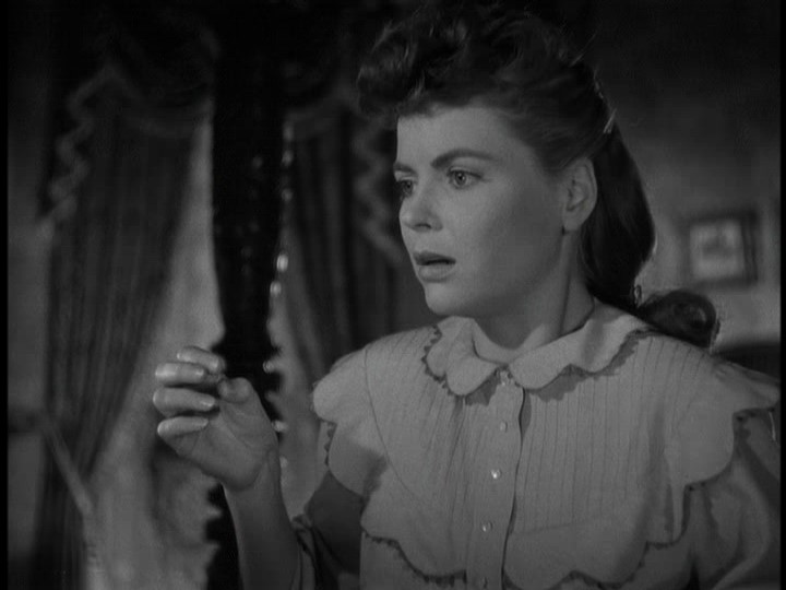 [a old Robert Siodmak The Spiral Staircase Dorothy McGuire DVD Review 3001.jpg]