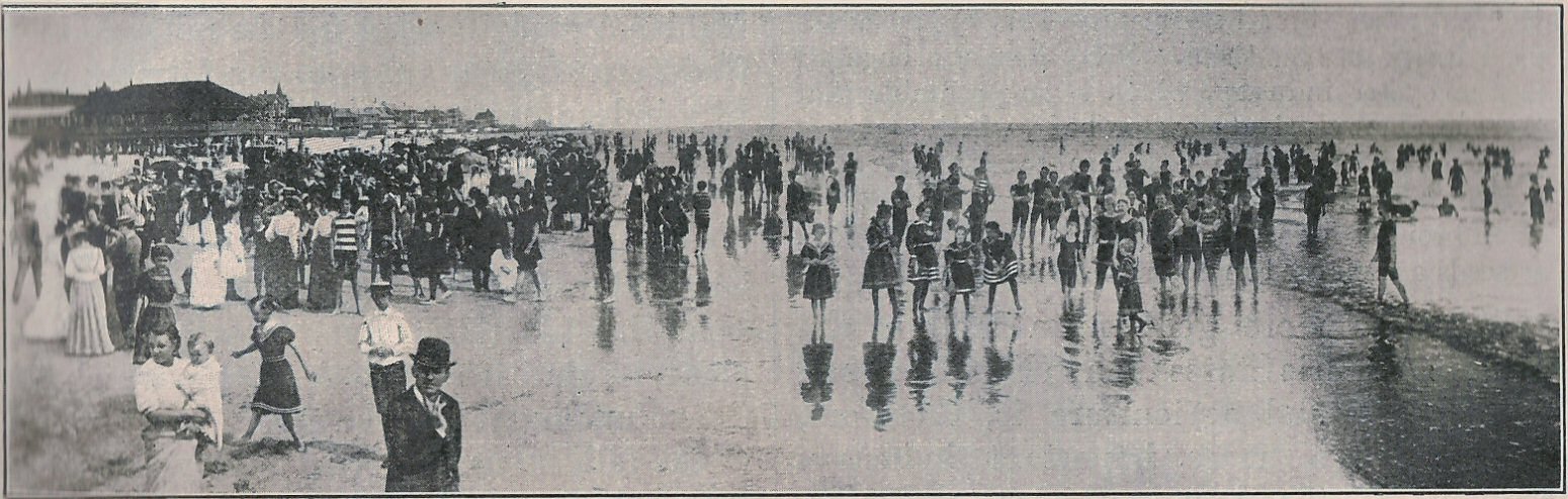 1920s beach scene
