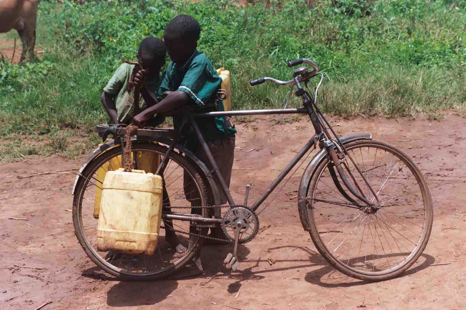 [10.Children+bike+&+water.jpg]