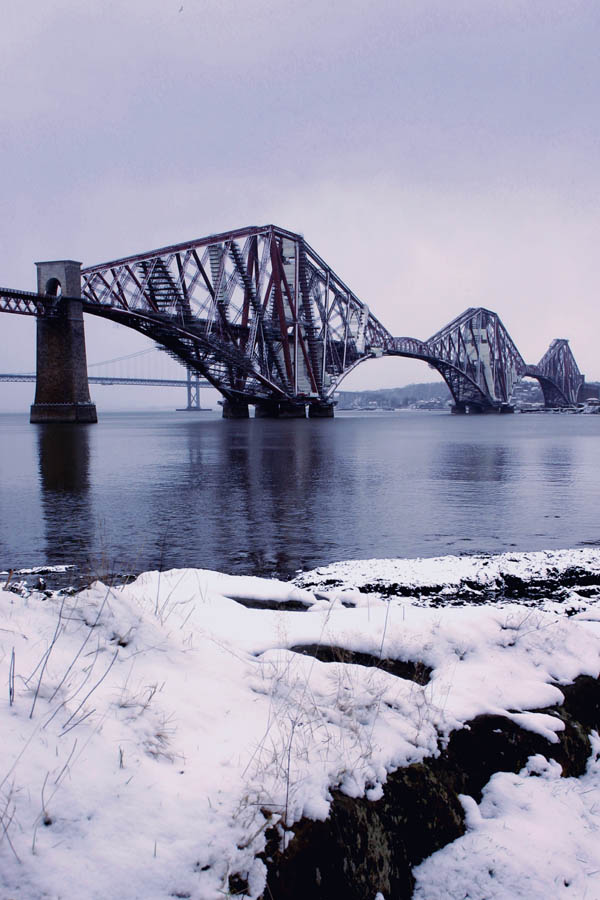 [No+8+Winter+Bridges++x.jpg]