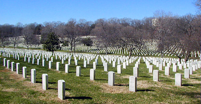 [02-08-02-Arlington_Cemetery.jpg]