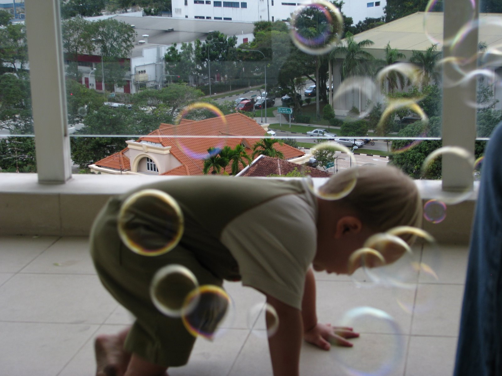 [Bubbles+in+July.jpg]