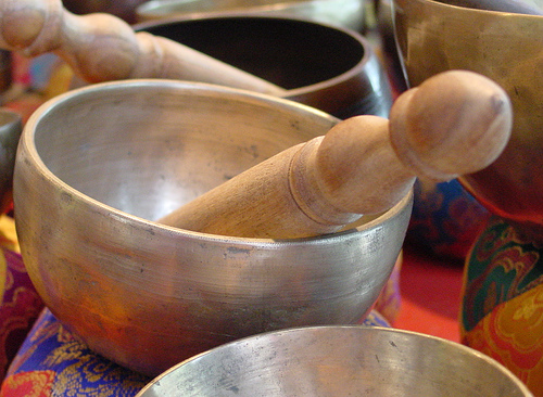 [tibetan+bowls.jpg]