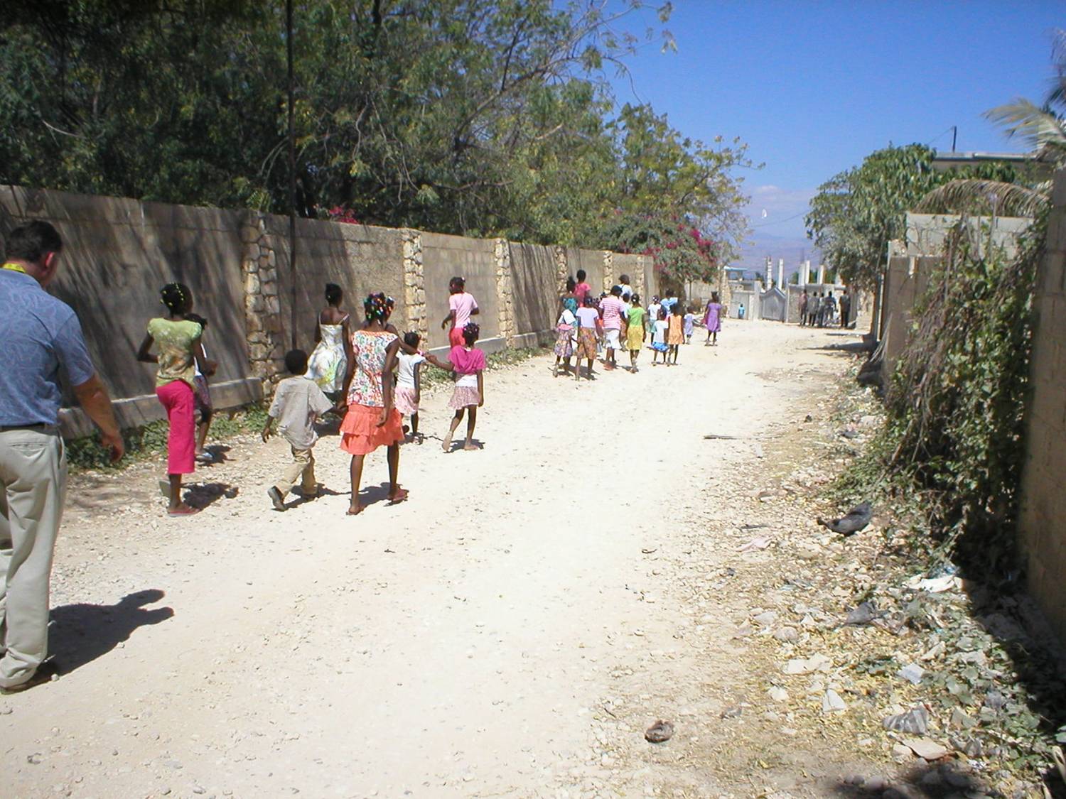 [Haiti+road.jpg]
