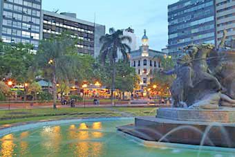 Montevideo-Plaza Fabini
