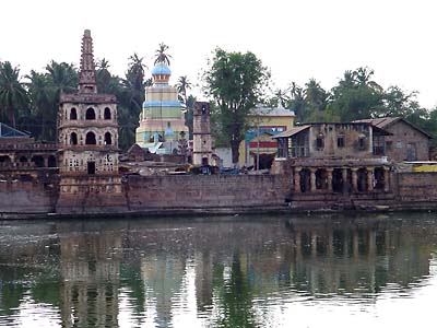 [Banashankari+Temple.Karnataka.jpg]