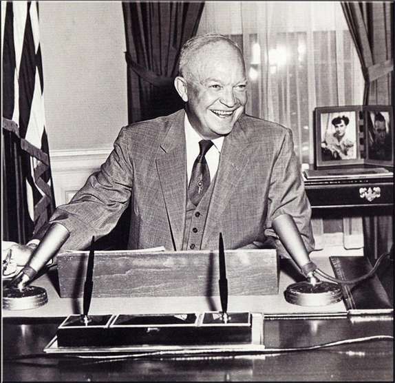 [Eisenhower-President.jpg]
