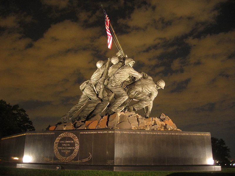 [800px-USMC_War_Memorial_Night.jpg]