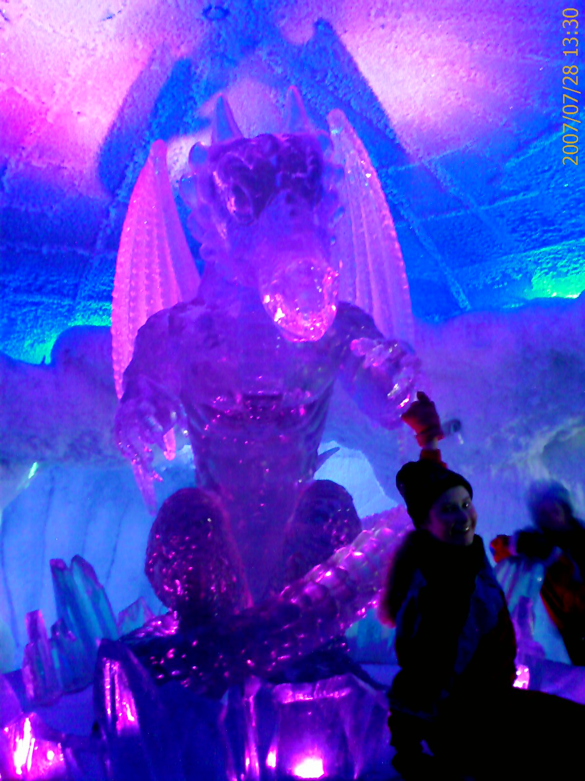 [Ski+Dubai+Dragon+Ice+Sculpture+3.jpg]