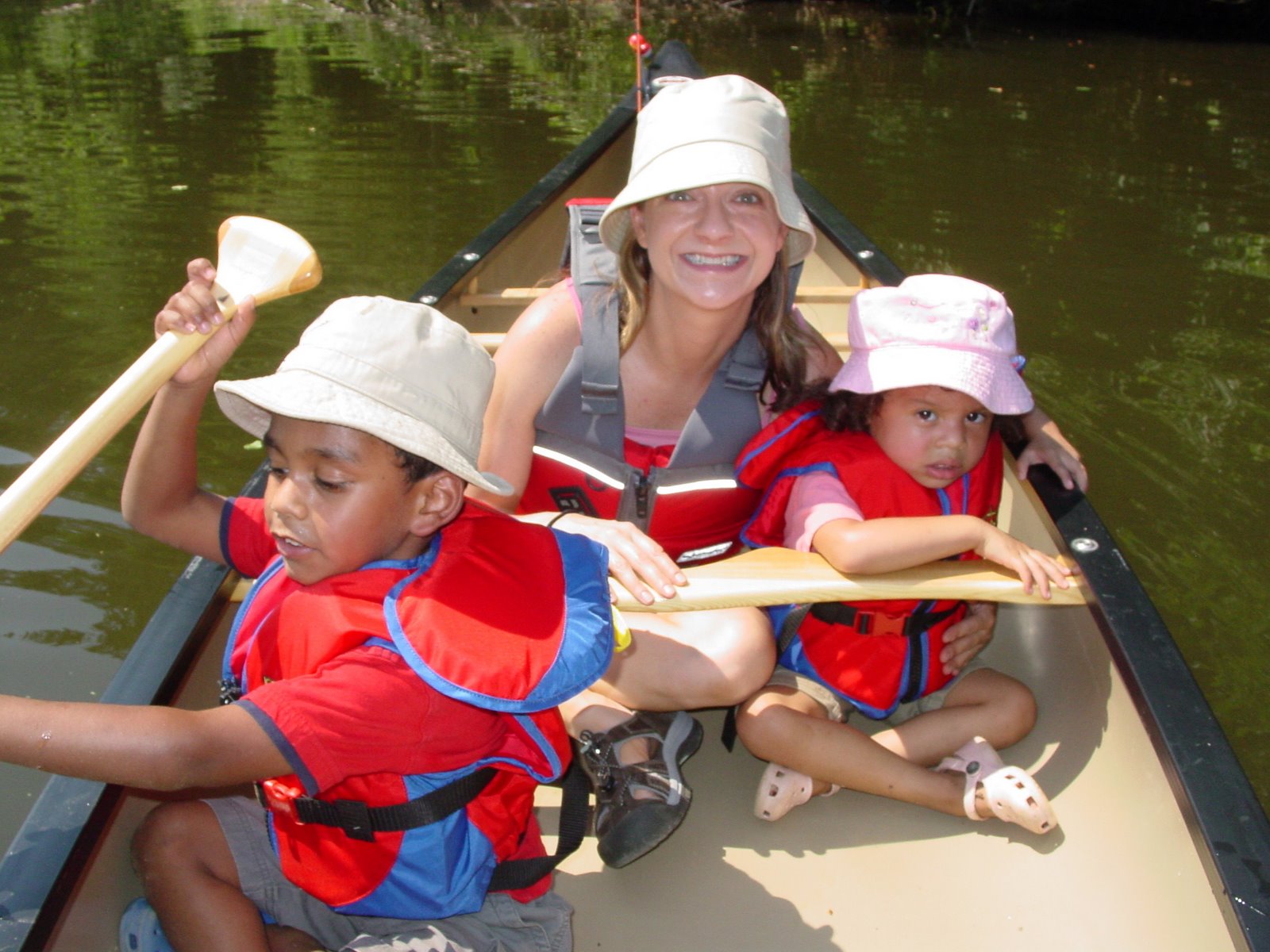 [mom+and+the+kids+canoeing.jpg]