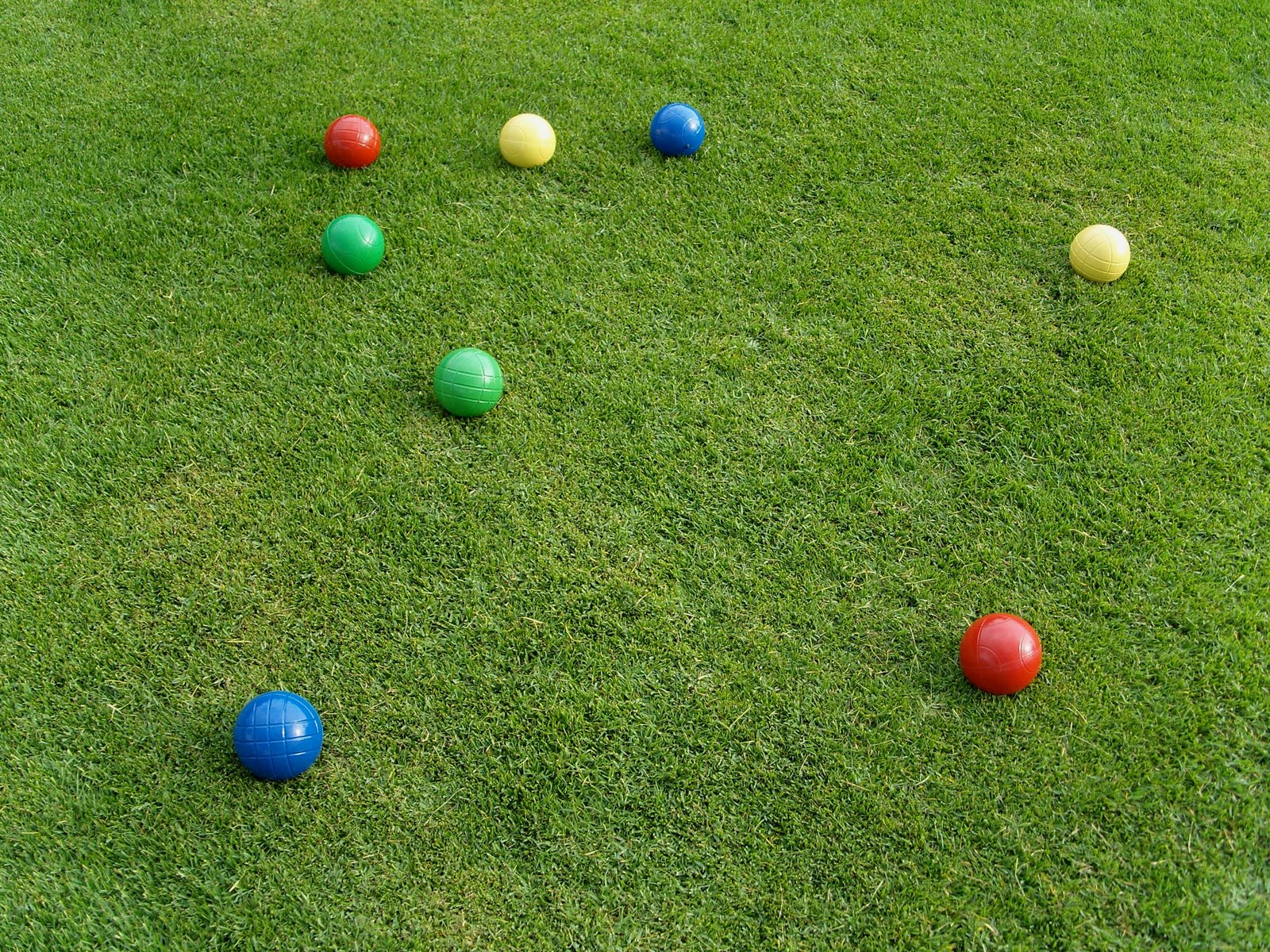 [balls+on+grass+watercolor+7-4-07+d.jpg]