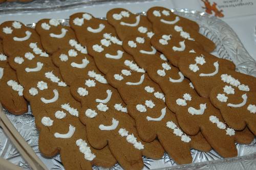 [Gingerbread+Men.JPG]