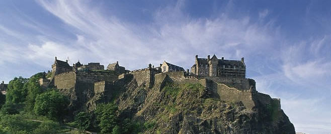[Tour+Edinburgh+Castle+Scotland.JPG]