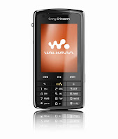 Sony Ericsson W960i Front view