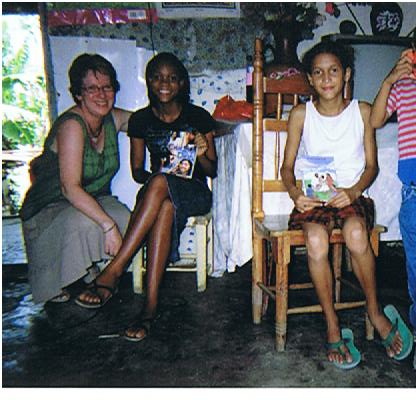 [dominican+orphans.jpg]