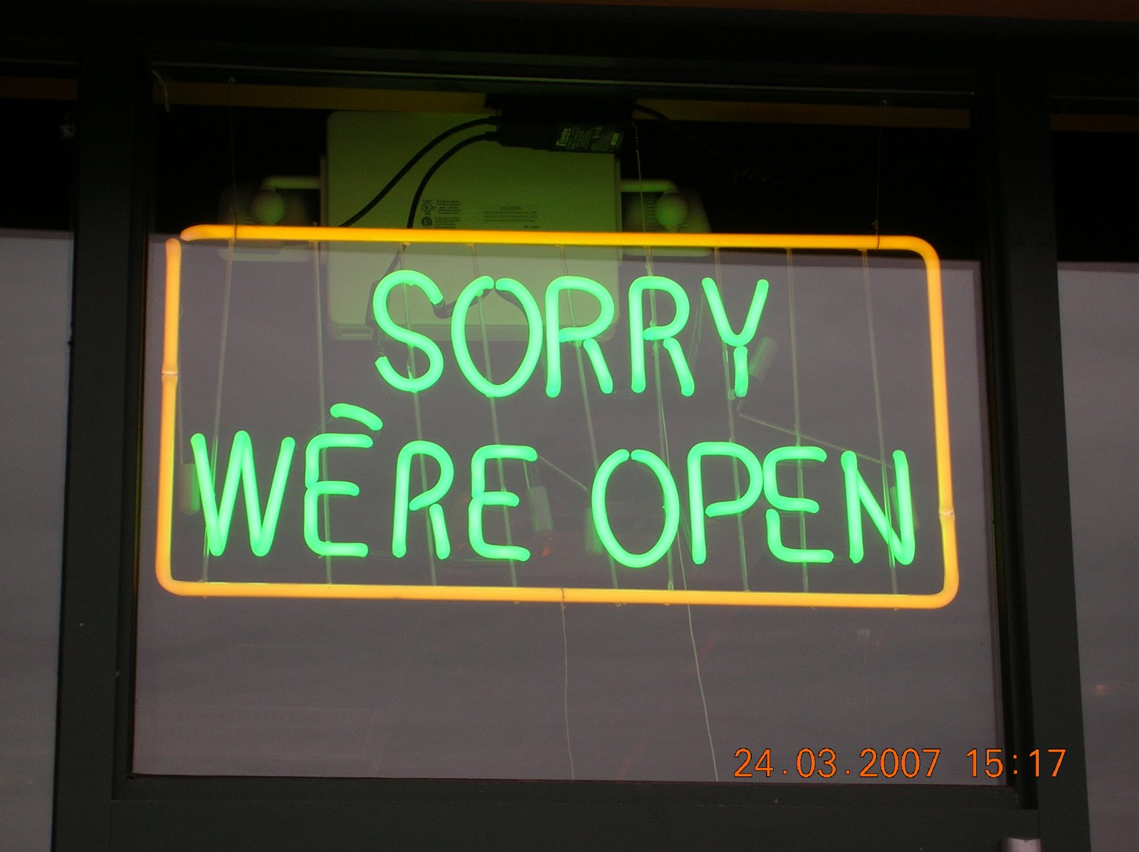 [March'07+Sorry+We're+Open.JPG]