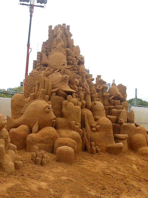 [sand-sculptures-007.jpg]