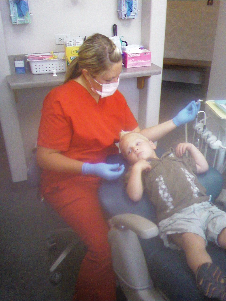 [michael+Dentist.jpg]