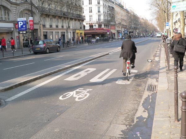 [Paris+Boulevard+ciclável.jpg]