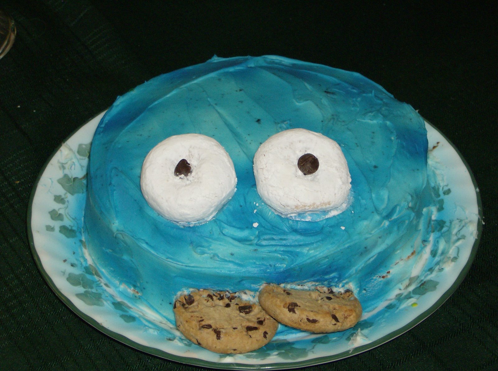[Cookie+Monster+Cake.JPG]