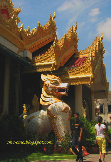 [Songkran2007+161.jpg]