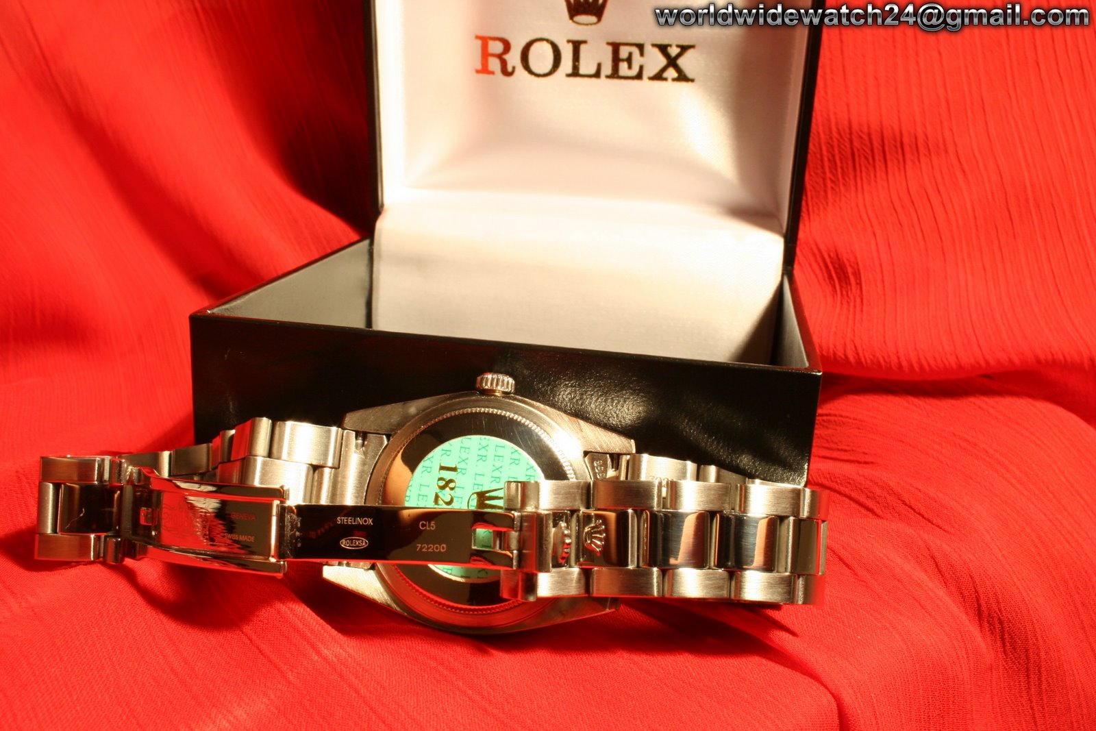 replica wristwatches in France