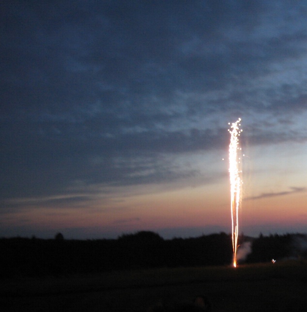 [01n-fireworks.JPG]