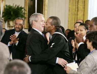 [Bush+celebrates+Black+History+Month+++2.jpg]