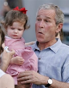 [Bush+&+baby,+6.5.08.jpg]