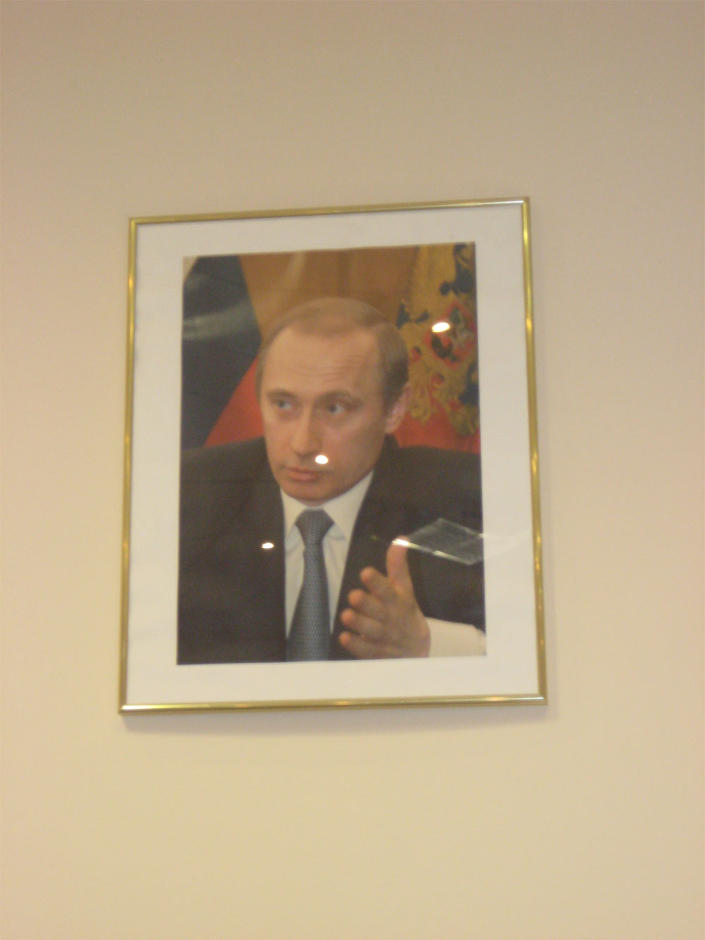 [Putin.jpg]