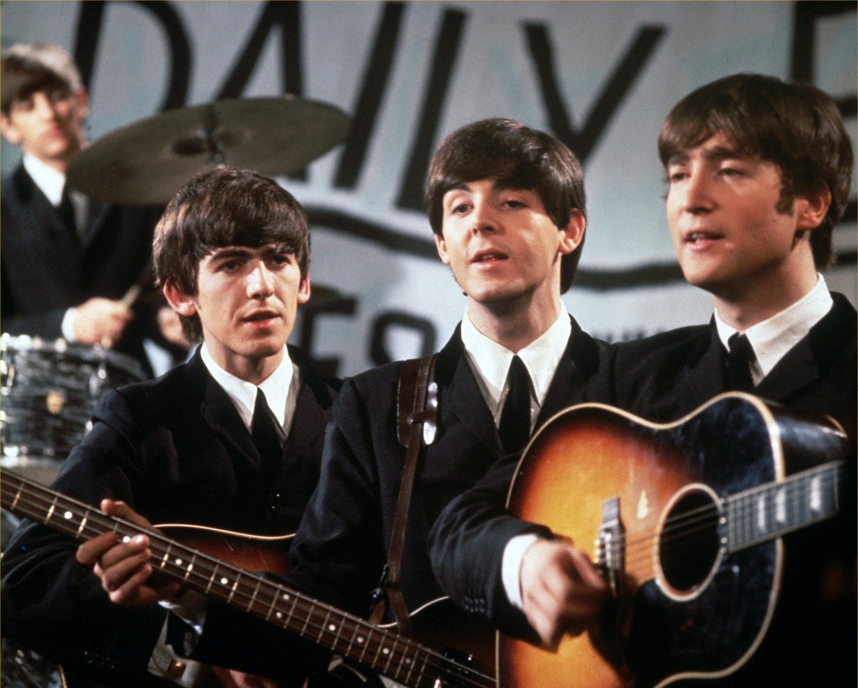 [the_beatles_pictures11.jpg]