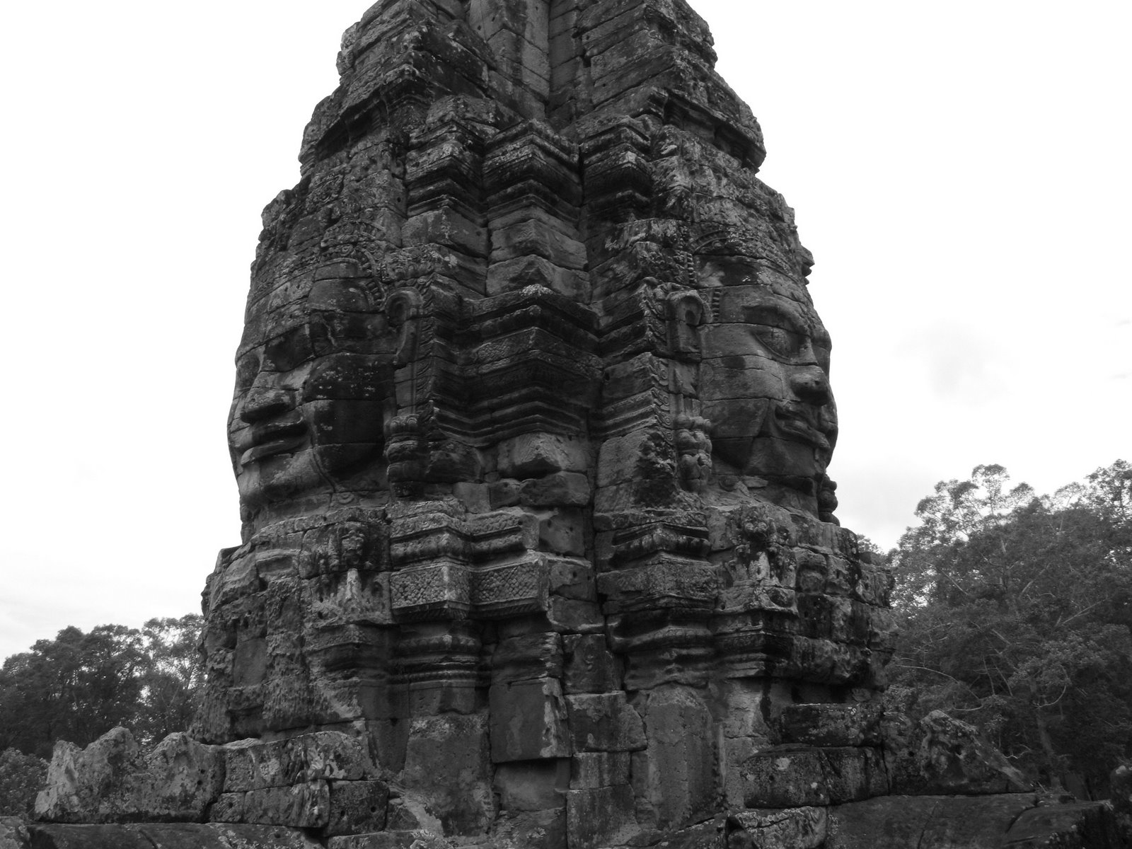 [BW+Angkor+Thom--+the+Bayon.JPG]