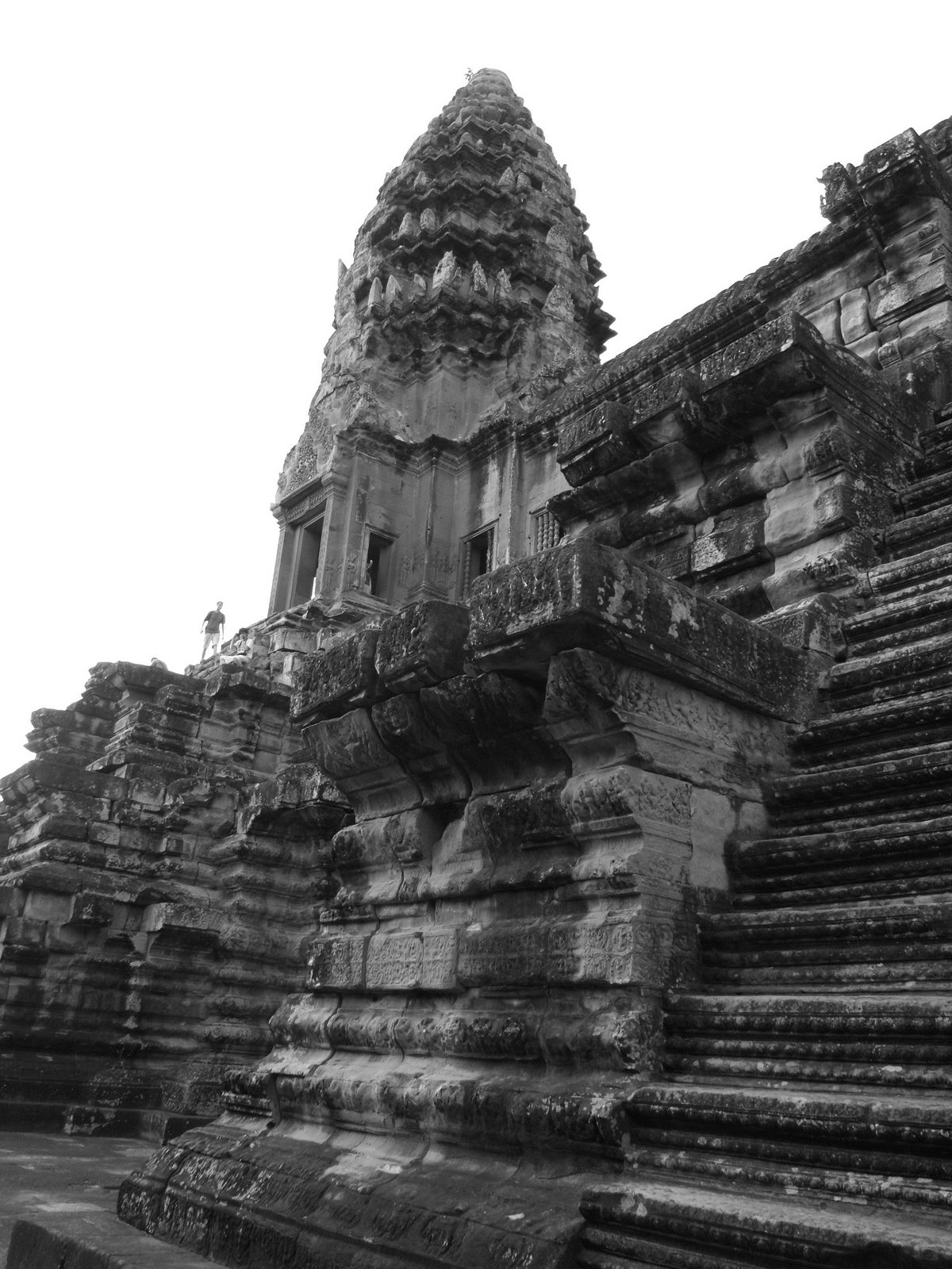 [BW+Angkor+Wat+4.JPG]